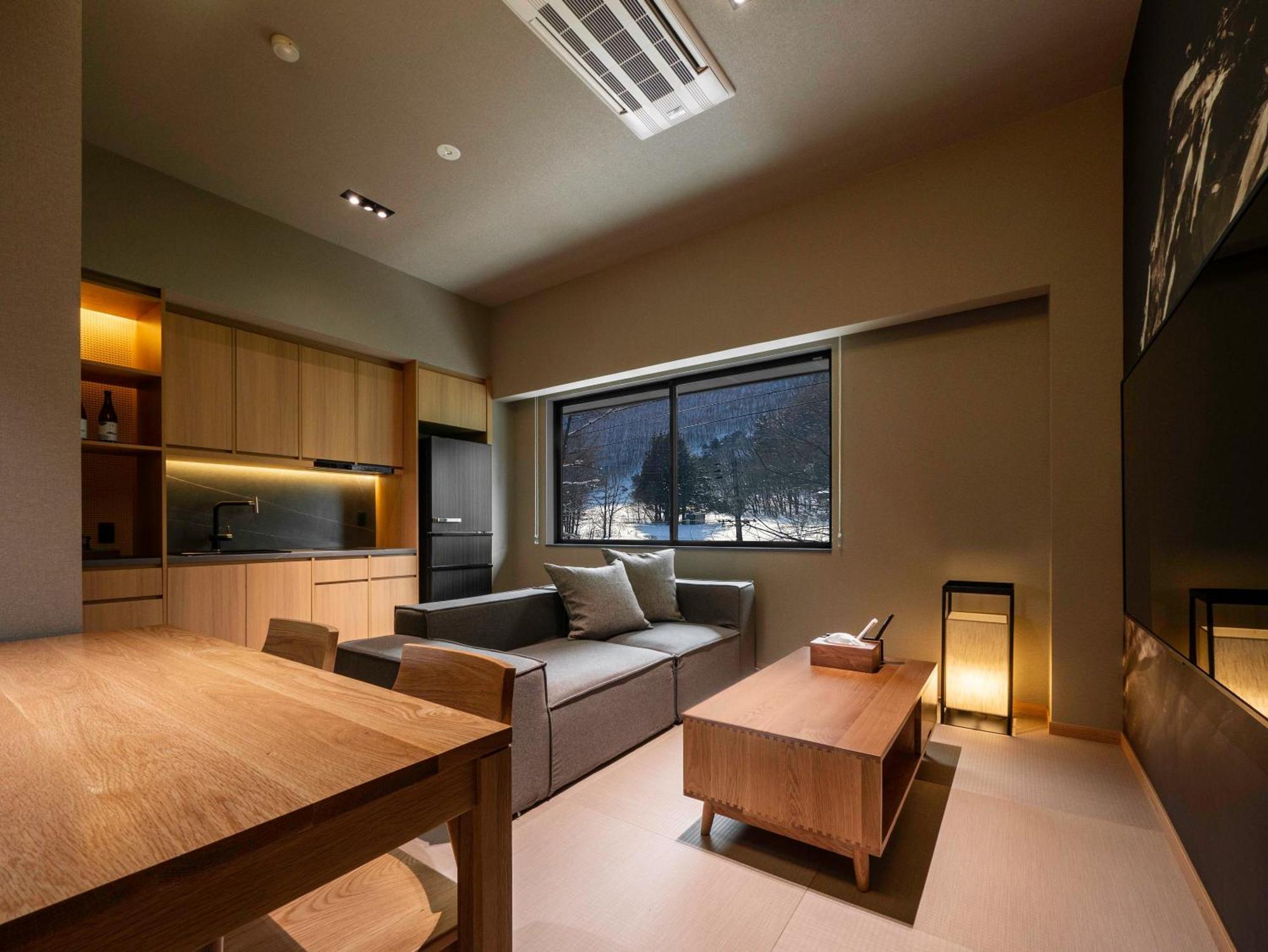 Ski Inn Hakuba, Iwatake 외부 사진